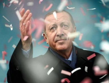 Τουρκία: Απορρίφθηκαν οι προσφυγές για ακύρωση του δημοψηφίσματος από το Ανώτατο Εκλογικό Συμβούλιο